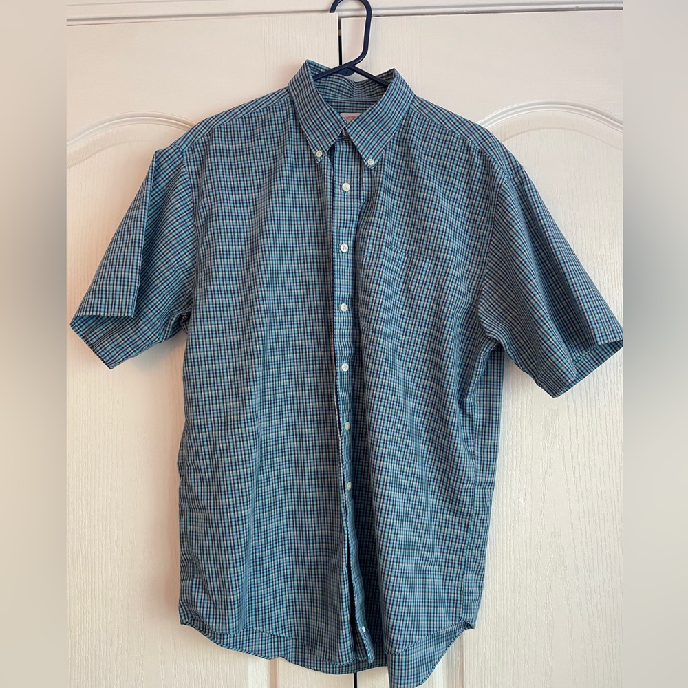 Men’s Brooks Brothers non-iron short sleeve buttondown
